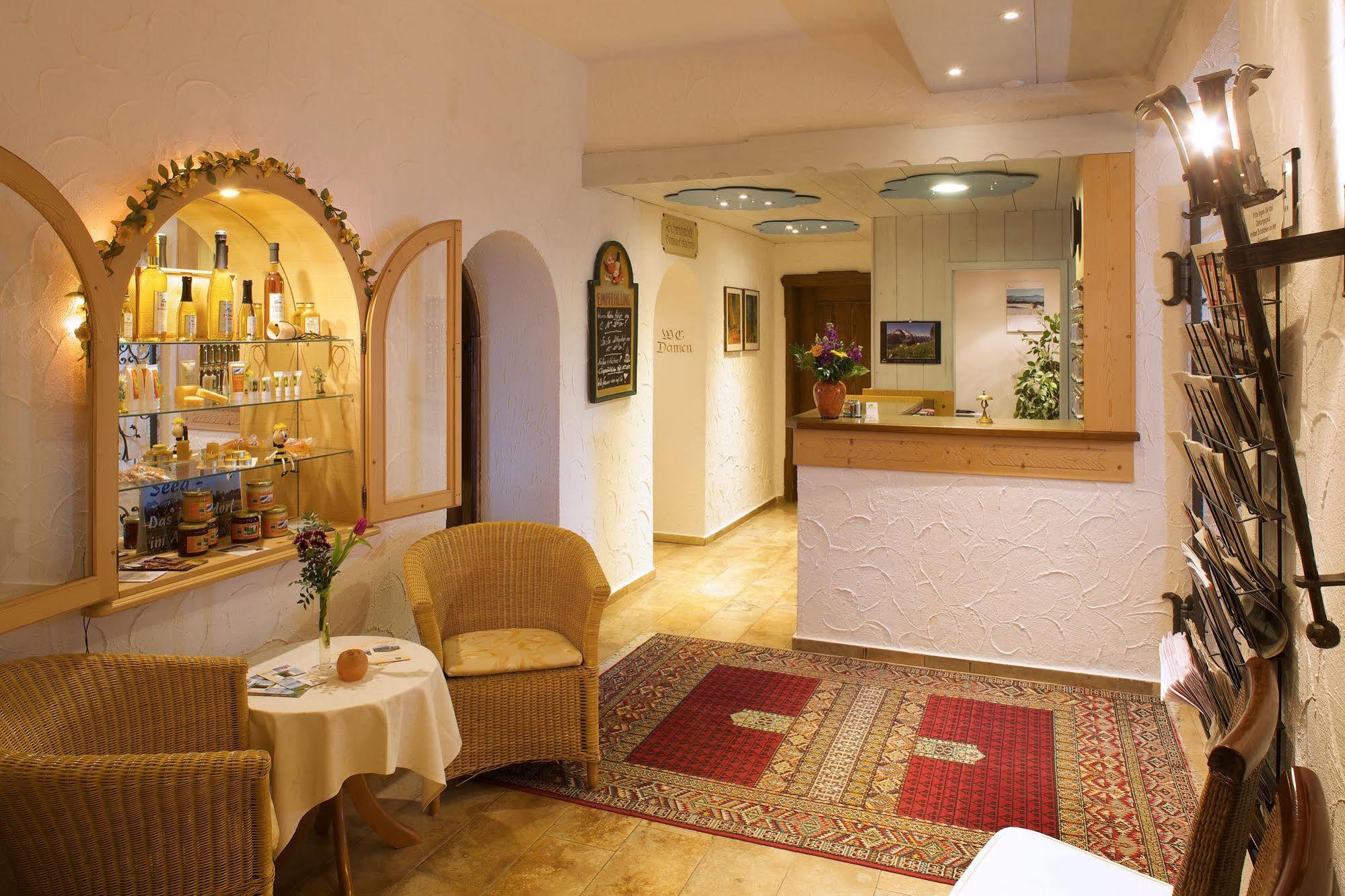 Landhotel Seeg Esterno foto