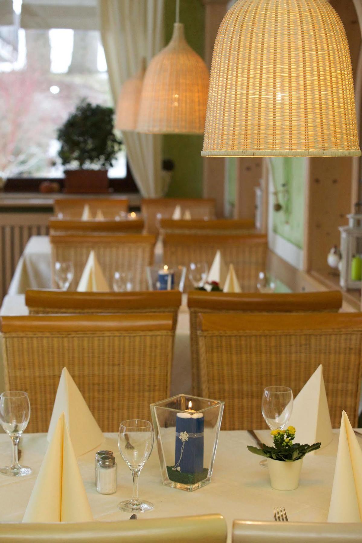 Landhotel Seeg Esterno foto