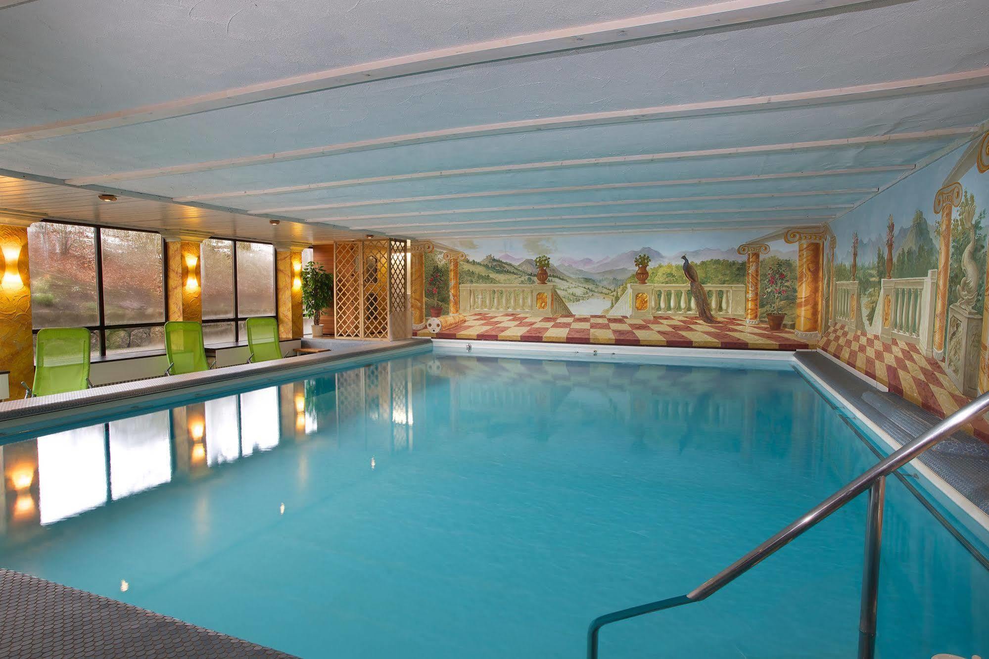 Landhotel Seeg Esterno foto