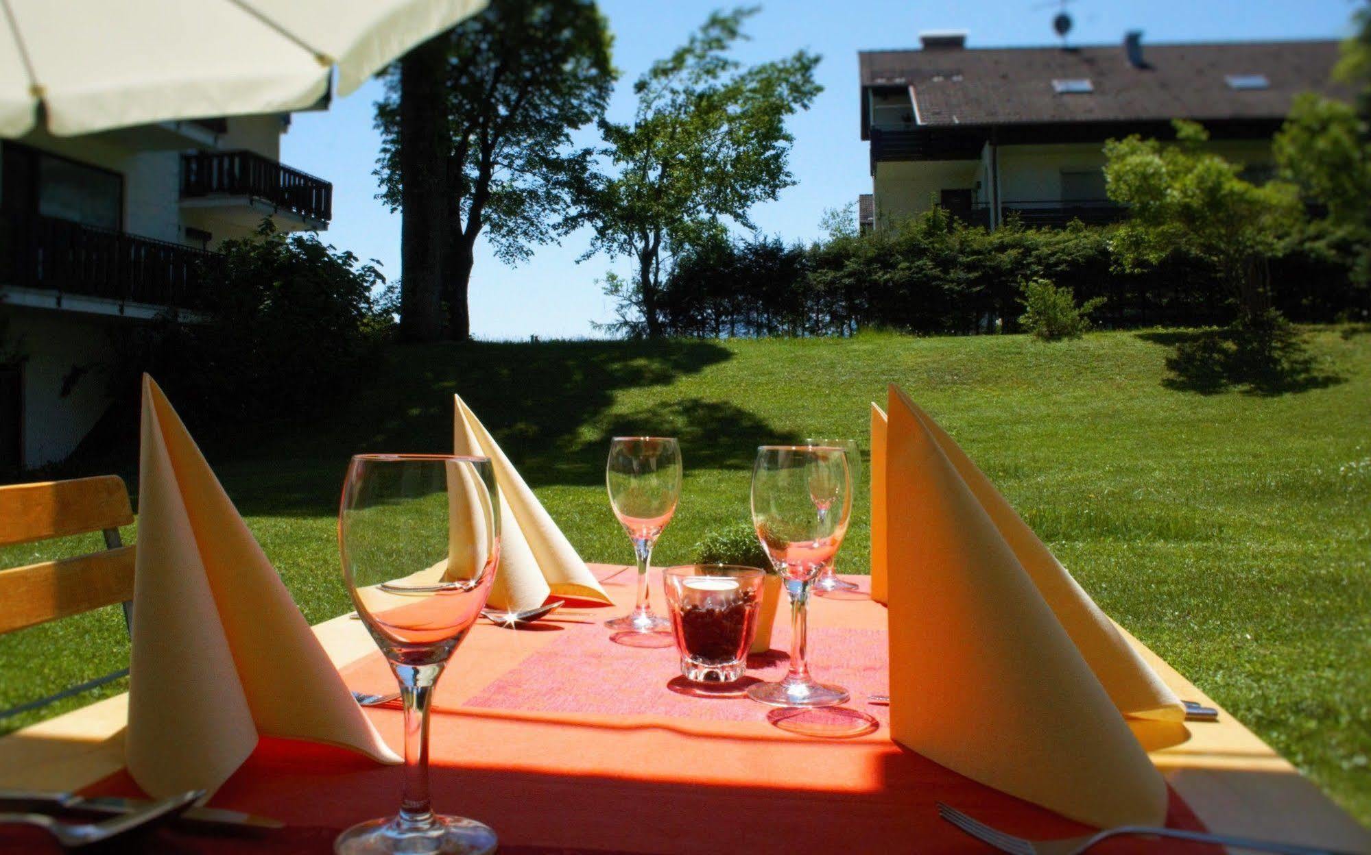 Landhotel Seeg Esterno foto